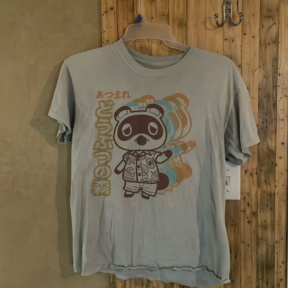 Animal crossing Tom Nook tshirt. Very hard to part with just can’t fit it - Picture 1 of 1
